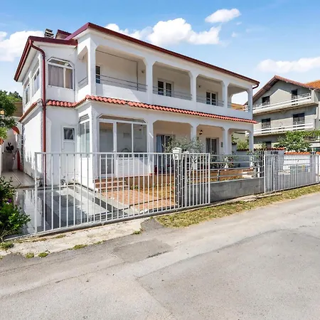 Holiday home In With Outdoor Swimming Pool Sibenik