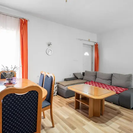 Pet Friendly In Holiday home